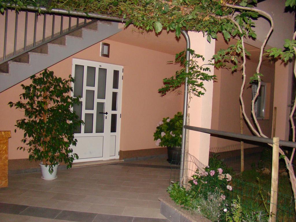 Apartments Ledic 크르바비차 외부 사진